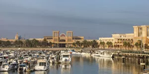 Images Dated 17th June 2013: Kuwait, Kuwait City, Souk Shark Shopping Center and Marina