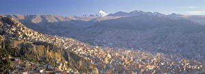 Crowds Gallery: La Paz (highest capital city in the world)