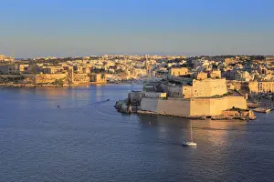 Fort Saint Angelo Prints: La Valletta, view from Upper Barracca gardens to Fort Saint Angelo, Malta