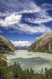 Artificial Lake Prints: Lake Benedetto and Lake D Avio, some of the artificial lakes in the Avio Valley