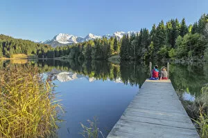 Images Dated 10th June 2022: Lake Geroldsee and Karwendel Mountain Range, Klais, Upper Bavaria, Germany