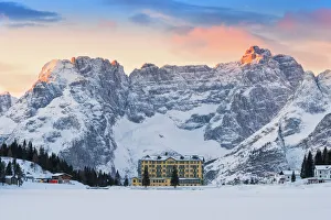 Lake Misurina and Sorapiss mountain in winter Europe, Italy, Veneto, Belluno district