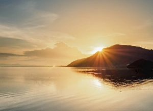 Peruvian Gallery: Lake Titicaca at sunrise, Puno, Peru