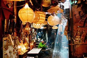 Lighting Prints: Lamp seller in the souk, Marrakech, Morocco