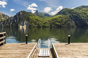 Images Dated 14th October 2013: Landing, Traunkirchen, Traunsee lake, Upper Austria, Austria