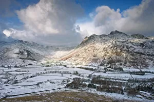 Images Dated 27th January 2009: Langdale Pikes from Side Pike, Lake District, Cumbria, England