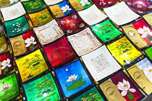 Images Dated 6th September 2018: Laos, Luang Prabang, Sisavangvong Road, Handicraft Night Market, laquerware