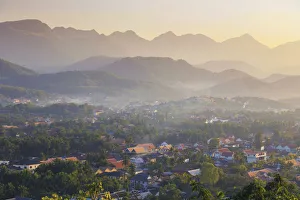 Images Dated 3rd January 2017: Laos, Luang Prabang (UNESCO Site), view from Mount Phousi