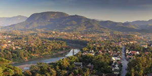 Images Dated 3rd January 2017: Laos, Luang Prabang (UNESCO Site), view from Mount Phousi