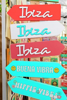 Retail Prints: Las Dalias Hippy Market, Sant Carles de Peralta, Ibiza, Balearic Islands, Spain