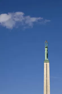 Images Dated 22nd December 2008: Latvian Freedom Monument, Riga, Latvia