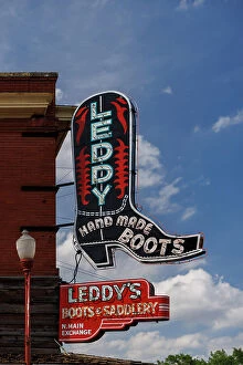 Images Dated 21st August 2023: Leddy boots sign, Fort Worth, Texas, USA, Fort Worth, Texas, USA
