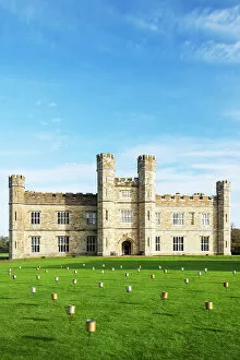 Images Dated 4th January 2023: Leeds Castle, Kent, England