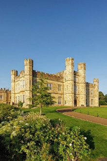 Kent Prints: Leeds Castle, Maidstone, Kent, England, UK