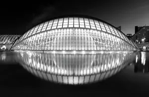 Sciences Prints: L'Hemisferic (The Hemispheric) at night