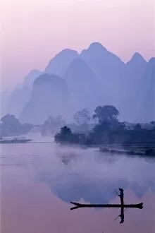 Images Dated 12th February 2008: Li River & Limestone Mountains & River