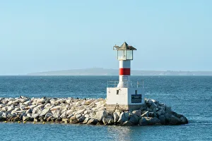 Images Dated 13th September 2022: Lighthouse at Caleta Higuerillas, Concon, Valparaiso Province, Valparaiso Region, Chile