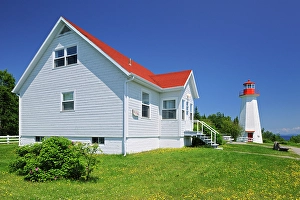 Land Prints: Lighthouse (phare), La Belle Province, Quebec, Canada