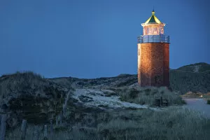 Images Dated 4th October 2021: Lighthouse Quermarkenfeuer in Kampen in the evening, Sylt, Schleswig-Holstein, Germany