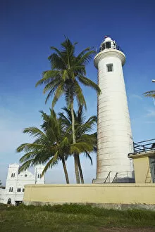 Images Dated 5th March 2010: Lighthouse on walls of Galle Fort, Galle, Sri Lanka