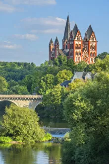 Images Dated 9th July 2021: Limburg Dome with river Lahn, Limburg, Lahn valley, Hesse, Germany
