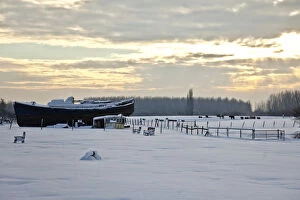 Images Dated 10th June 2011: Lincolnshire, UK. Snow covers a Lincolnshire farm park