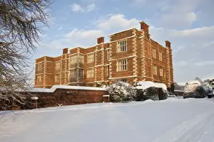 Midlands Prints: Lincolnshire, UK. Snow covers the ornamental gardens at Doddington hall