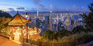 Images Dated 27th August 2020: Lion Pavilion on Victoria Peak and skyline at sunset, Hong Kong