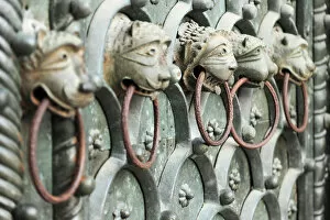 Images Dated 25th February 2019: Lions Heads at the main Portal of the Basilica di San Marco, Piazza San Marco