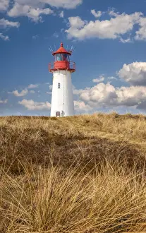 List-West lighthouse in the Ellenbogen Peninsula nature reserve, Sylt, Schleswig-Holstein