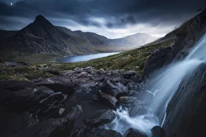 Snowdonia Prints: Llyn Ogwen after sunset in moonlit