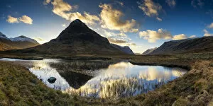 Images Dated 5th November 2017: Lochan na Fola Reflections of Buachaille Etive Beag at Sunset, Glen Coe, Highland Region