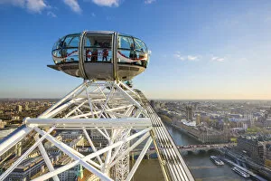 Images Dated 21st April 2016: London Eye, London, England, UK