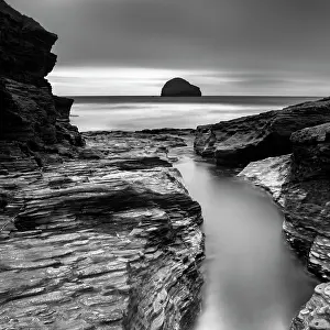 B And W Prints: Long exposure image, Trebarwith Strand, Cornwall, England
