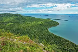 Lake Superior Prints: Looking out over Tee Harbour on Lake Superior in Sleeping Giant Provincial Park