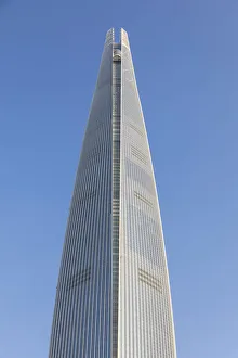 Lotte Tower (555m supertall skyscraper, 5th tallest building in the world when completed