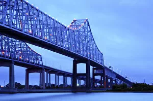 Images Dated 13th April 2016: Louisiana, New Orleans, Crescent City Connection Bridges, Twin Cantilever Bridges