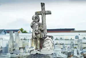 Images Dated 13th April 2016: Louisiana, New Orleans, St Rochs Cemetery, Patron Saint Of Miraculous Cures, Faubourg