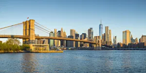 Lower Manhattan & Brooklyn Bridge, New York City, USA