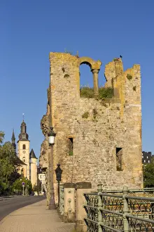 Luxembourg, Luxembourg City, Huelen Zant tower (hollow tooth) and St