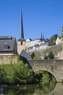 Luxembourg, Luxembourg City, Stierchen stone footbridge and Brock Promontory