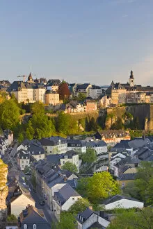 Images Dated 18th August 2008: Luxembourg, Luxembourg City, View of Grund, lower town