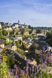 Images Dated 3rd September 2018: Luxembourg, Luxembourg City, View over the Grund - the lower town towards The Corniche