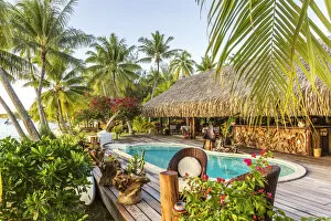 Images Dated 30th September 2015: Luxury resort, Bora Bora, French Polynesia