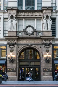 Retail Prints: Macys department store, Herald Square, Manhattan, New York, USA