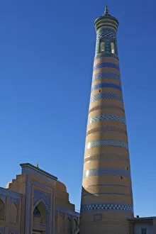 Images Dated 20th April 2015: Madrasa Islom-Huja, Kviva, Uzbekistan