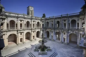 Main Cloister, Convento de Cristo (UNESCO world Heritage), Tomar, Ribatejo, Portugal