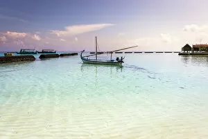 Images Dated 21st July 2022: Maldives, Ari Atoll, Constance Moofushi Maldives, A boat in the beach