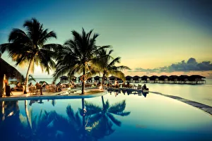 Images Dated 8th August 2011: Maldives, Faafu Atoll, Filitheyo Island, Luxury Resort