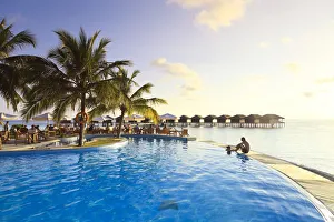 Images Dated 8th August 2011: Maldives, Faafu Atoll, Filitheyo Island, Luxury Resort